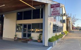 Gateway Motor Inn